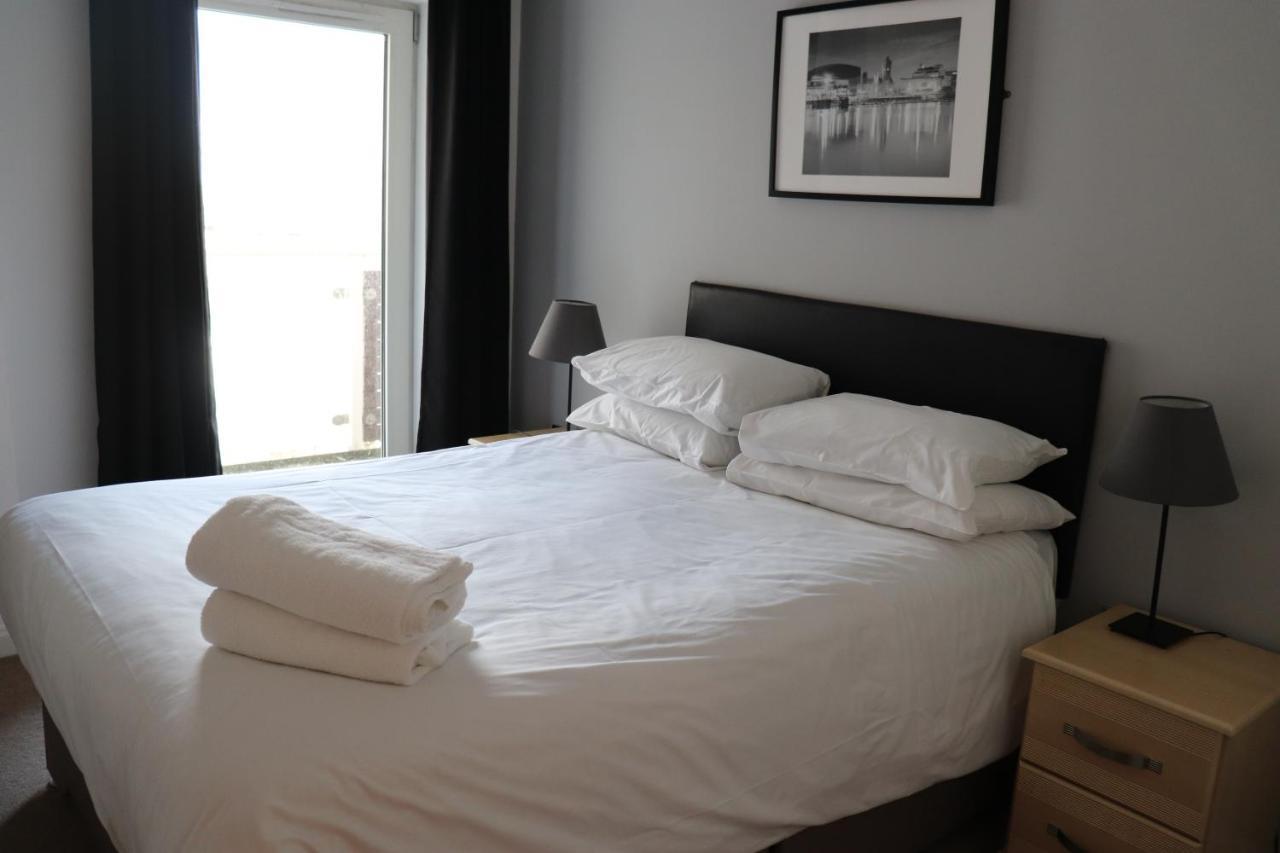 Century Wharf Apartments By Urban Space Cardiff Ngoại thất bức ảnh