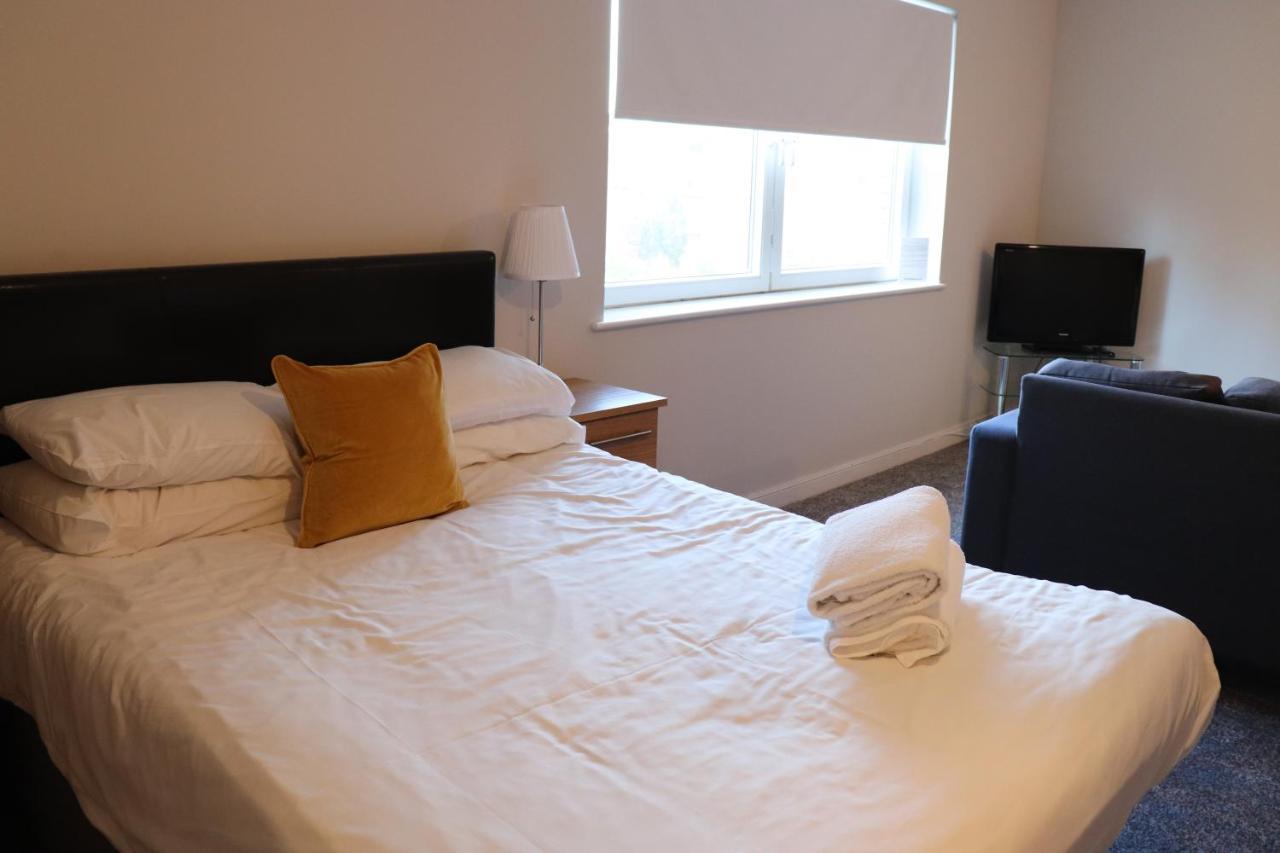 Century Wharf Apartments By Urban Space Cardiff Ngoại thất bức ảnh