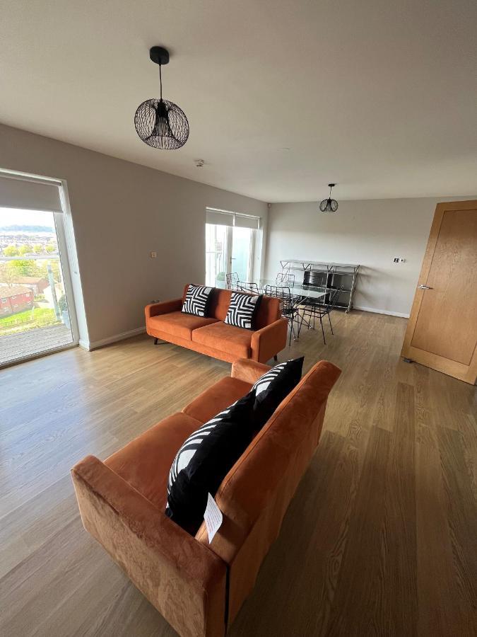 Century Wharf Apartments By Urban Space Cardiff Ngoại thất bức ảnh